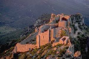 Peyrepertuse